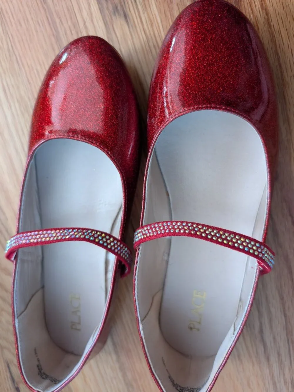 Ruby Red Girls Shoes Size 5